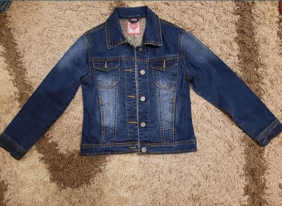 Джинсові піджаки на дівчинку розмір 140