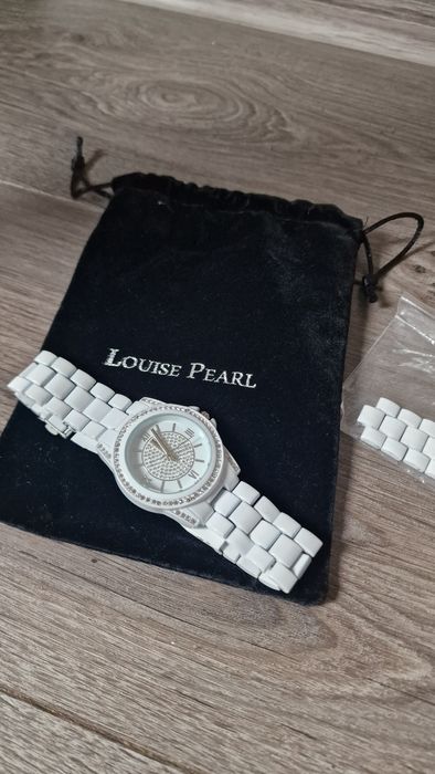 Годинник Louise pearl зі стразами сваровскі
