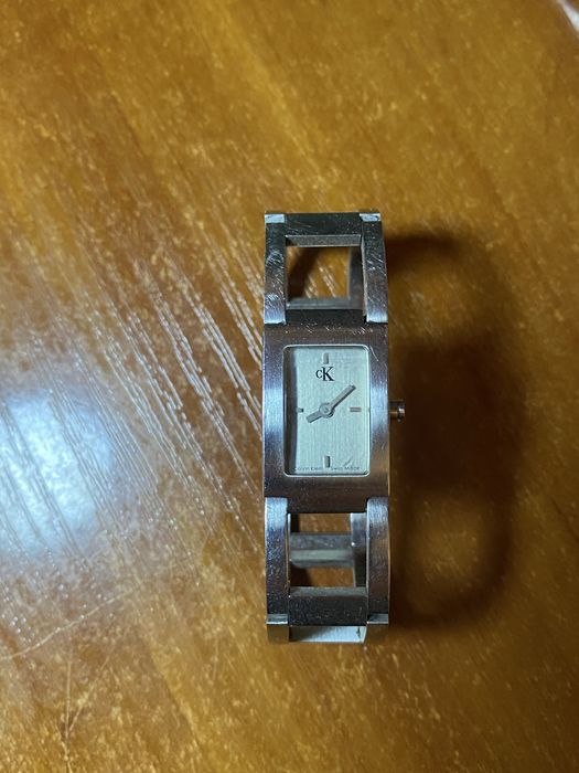 Віниажний годинник Calvin Klein