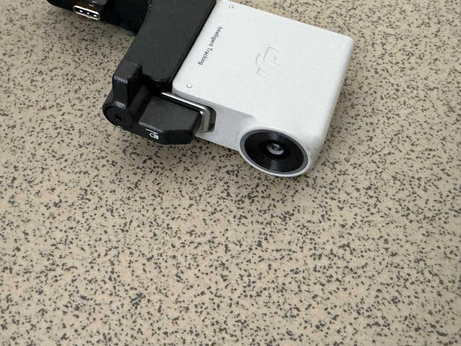 Inteligentny moduł śledzący do DJI RS