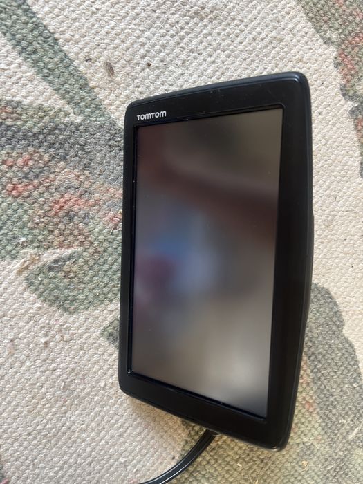 Nawigacja TomTom model 4EN62