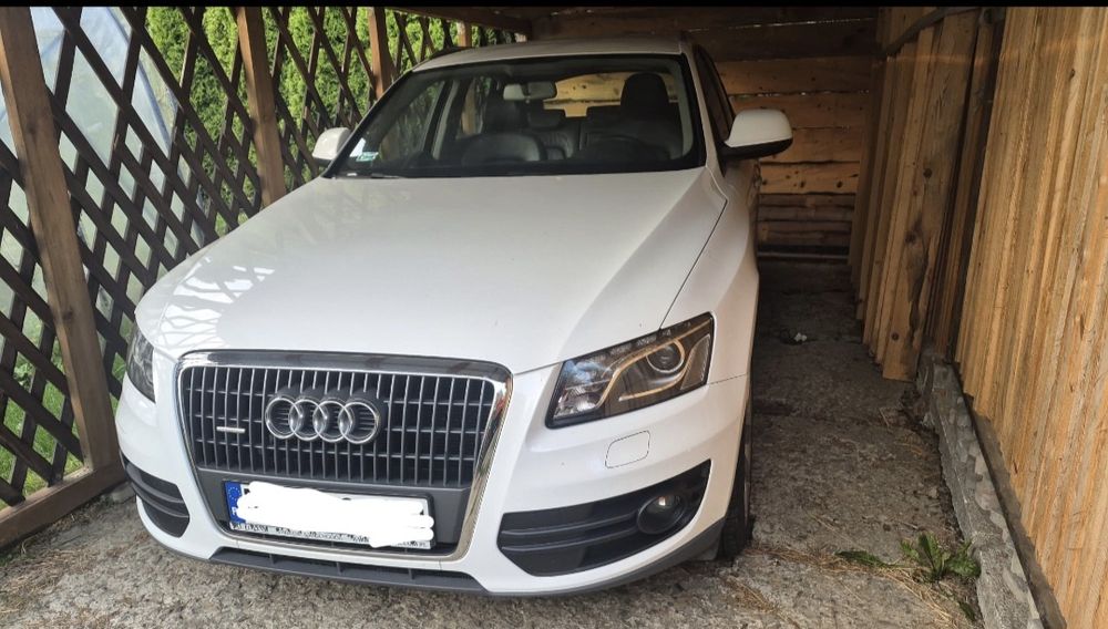 Audi Q5 2.0 TFSI 2010 – Uszkodzone