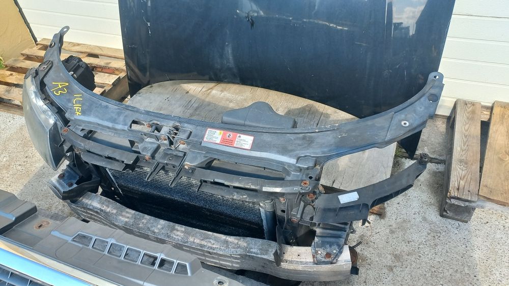 Zderzak przedni kompletny pas wzmocnienie czołowe maska audi a3 8p