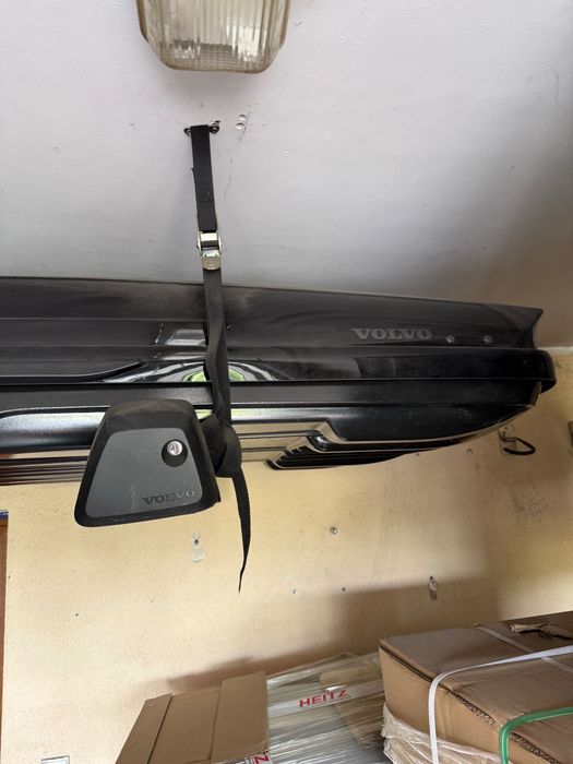 Box dachowy Volvo Oryginalny 520 + belki