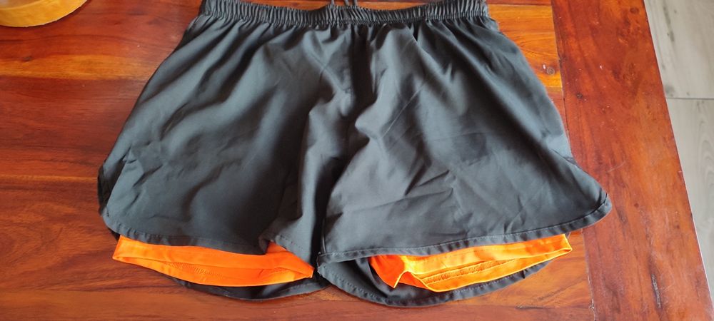 Calção desportivo L