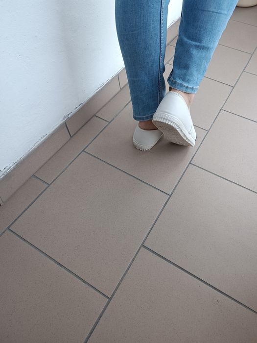 Sprzedam baleriny bialo czarne