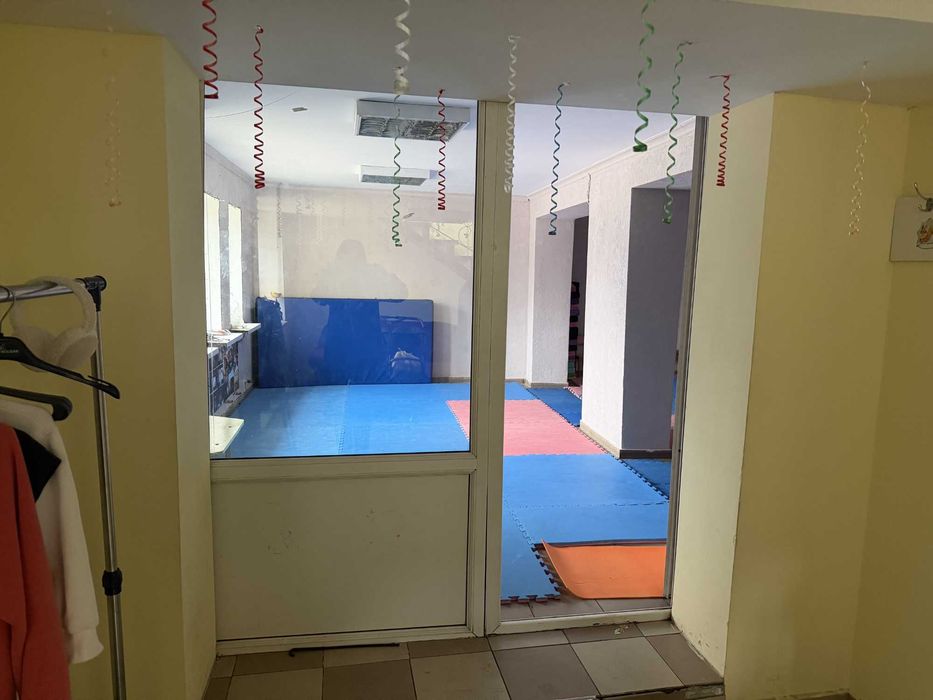 2х пверховий Комерційний будинок .Держакт на землю.