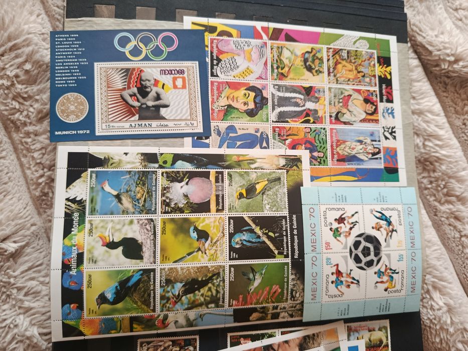 Марки різних країн