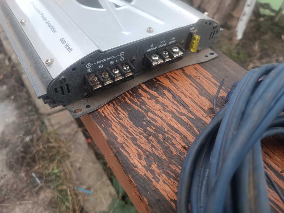 Усилитель bkaupunkt Gta 250 мощный +проводка вся