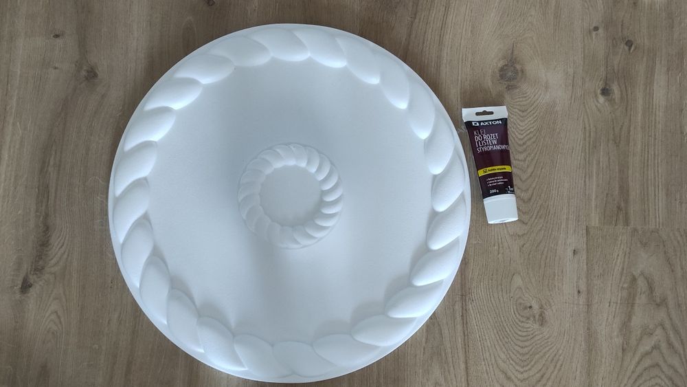 Rozeta styropianowa plus klej