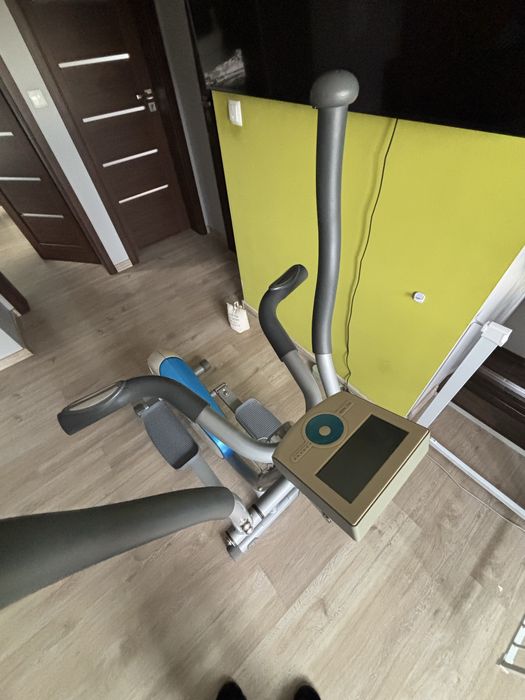 Orbitrek firmy domyos  fc 400