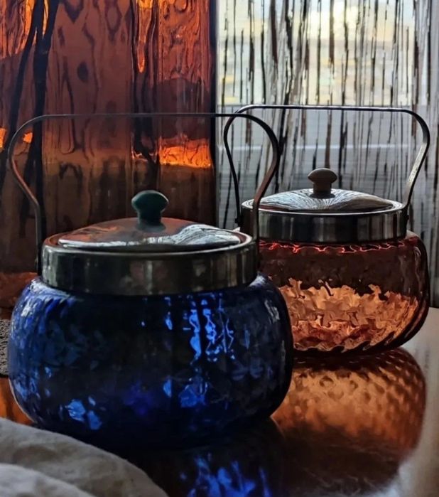 Сахарница цукорниця ваза на ножке кобальт старинное стекло  подарок