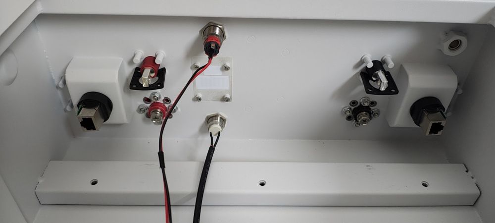 Magazyn energii 5 KW - obudowa.