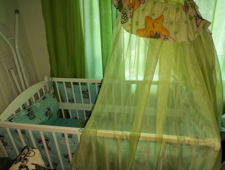 Ліжко з маятника дитяче