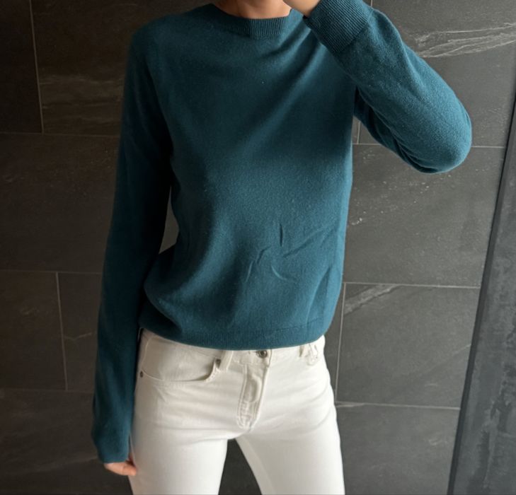 Светр     uniqlo