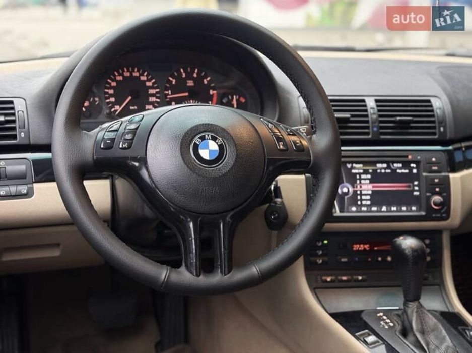 Продам BMW e46 рест