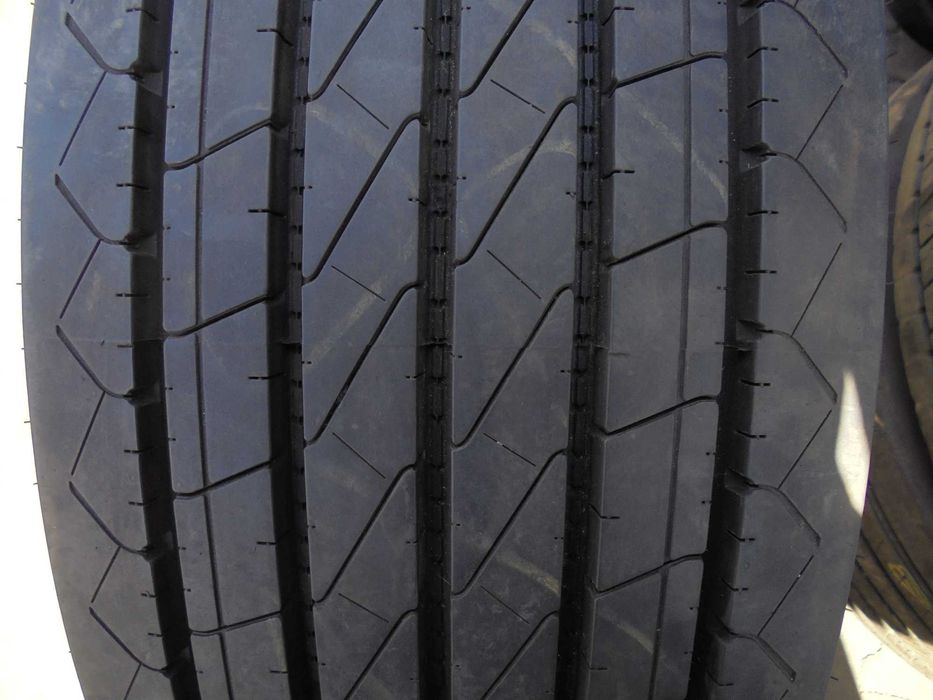 Opona 295/60R22.5 Goodyear RHS II (900 netto)