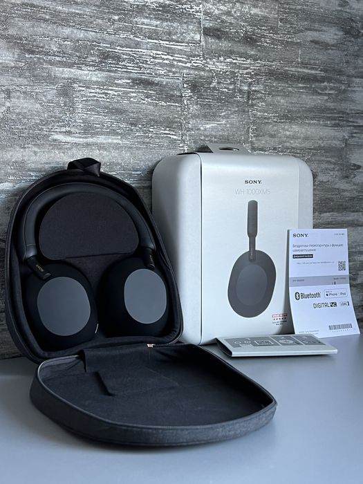 Навушники Sony WH-1000XM5 Black