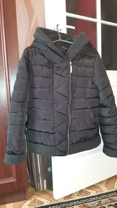Продам жіночі куртки, в доброму стані