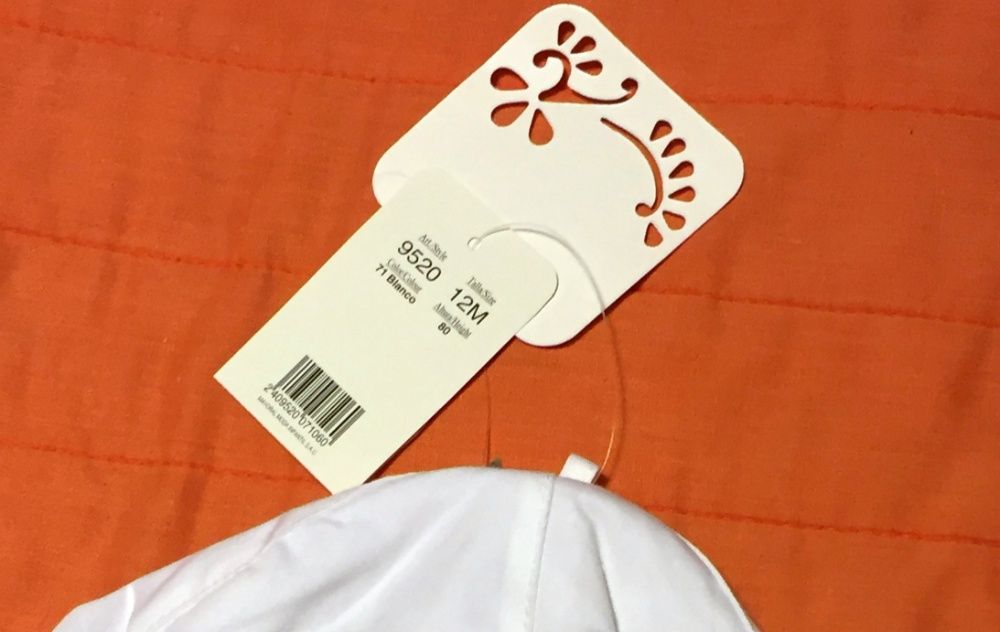 2 Chapéus Bebé Mayoral 12 meses - NOVOS c/ etiqueta