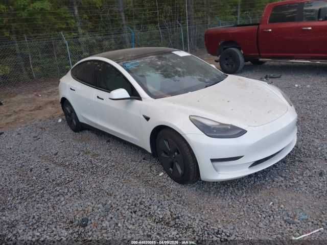 Tesla Model 3 Rear-Wheel Drive 2023 /