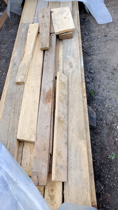 Deska drewno konstrukcyjne