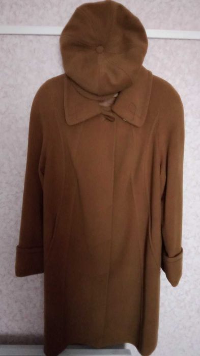 Пальто женское осеннее