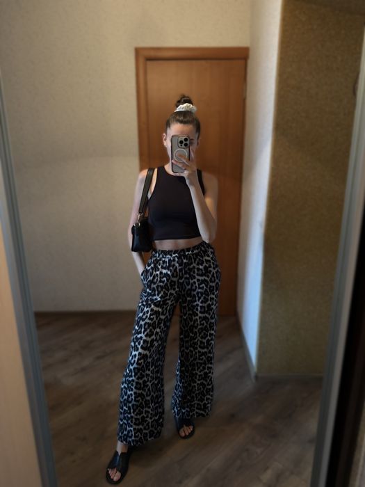 Штани палаццо.