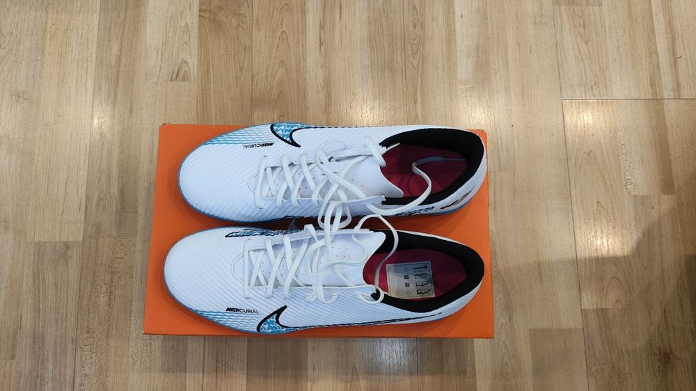 Nike Mercurial Vapor 15 Club IC | r.44 | jak nowe | halówki