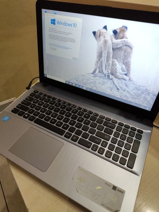 Asus VivioBook Max R541N