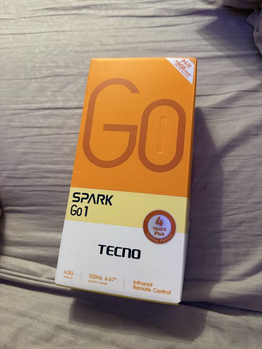 Телефон Tecno Spark Go 1