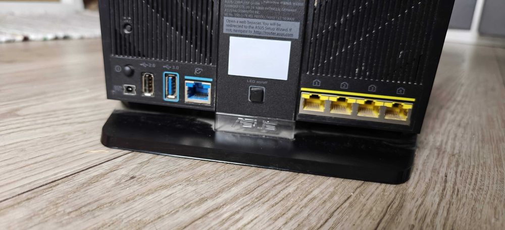 Router Asus RT-AC86U