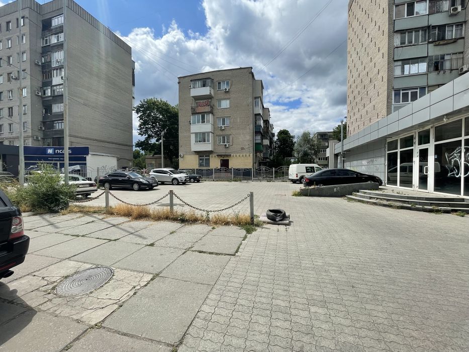 Продам помещение. Красная линия. Пр. Слобожанский( Правды)