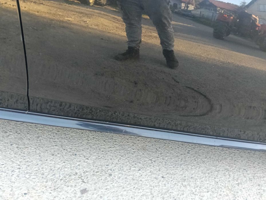 Drzwi Prawy Przód Przednie Audi A4 b8 LZ9Y Sedan Kombi BDB stan WYSYŁK