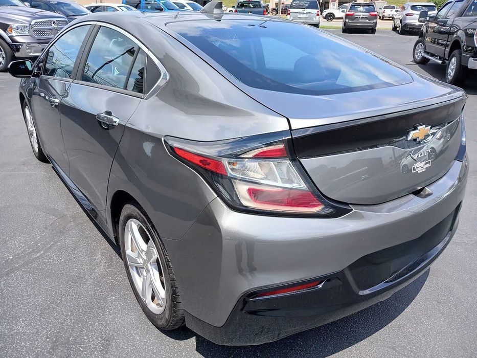 Chevrolet Volt Premier      2017
