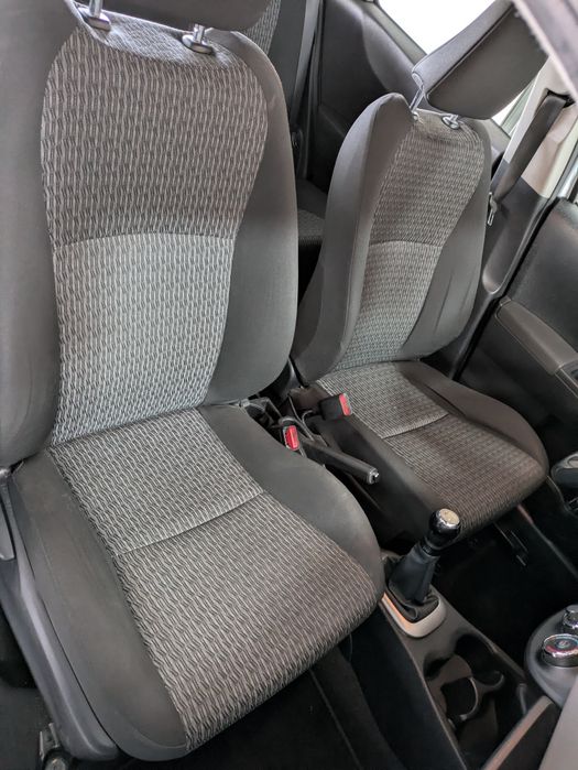 Toyota Yaris 1.0 2013