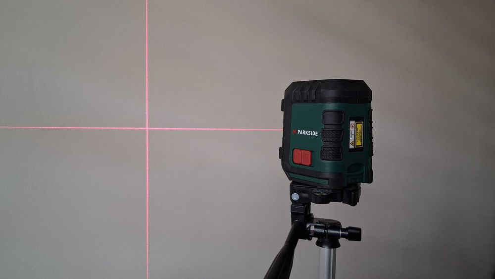 Poziomica Laser Krzyżowy Parkside PKLL 10 B4