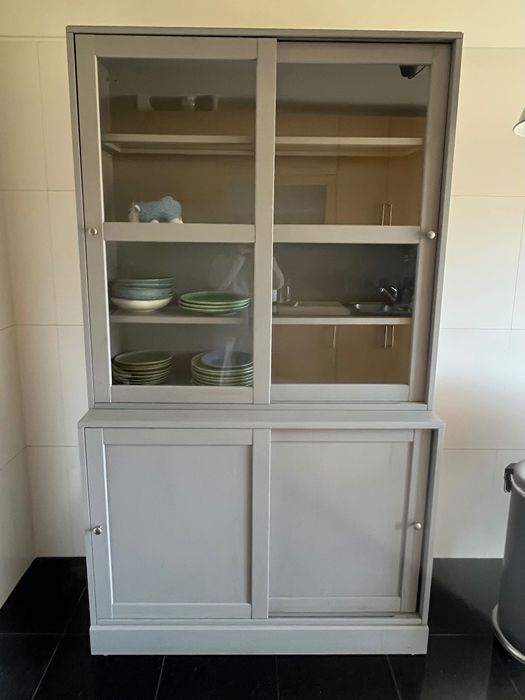 Louceiro IKEA cinzento