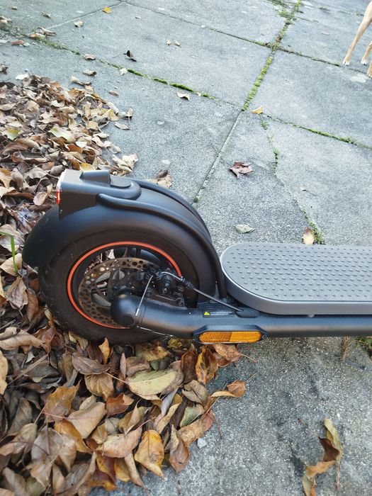 Trotinete elétrica Navee n65