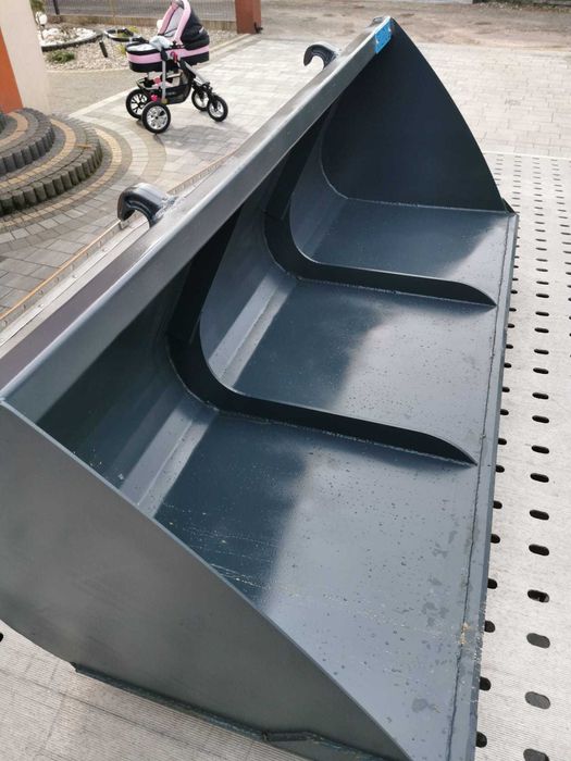 Wzmacniana łycha łyzka do ładowacza, tura euro od 1.2m do 2.4m -różne