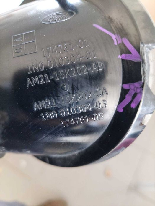 faróis nevoeiro esq e drt Ford s-Max