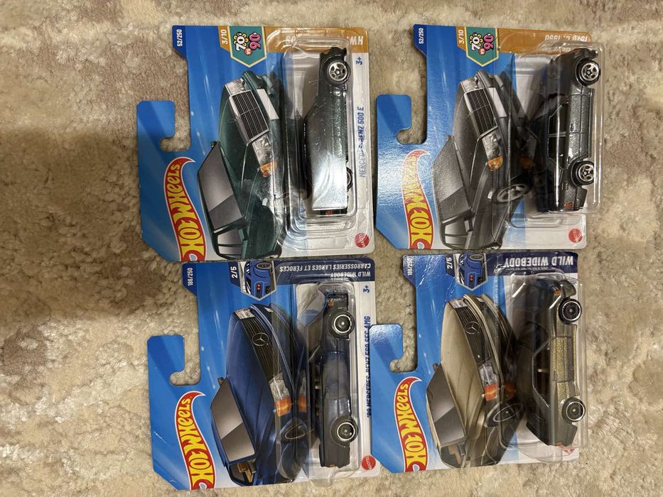 Hot wheels Mercedes набір 4 штукі