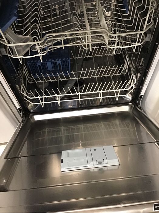 Máquina de lavar loiça Indesit