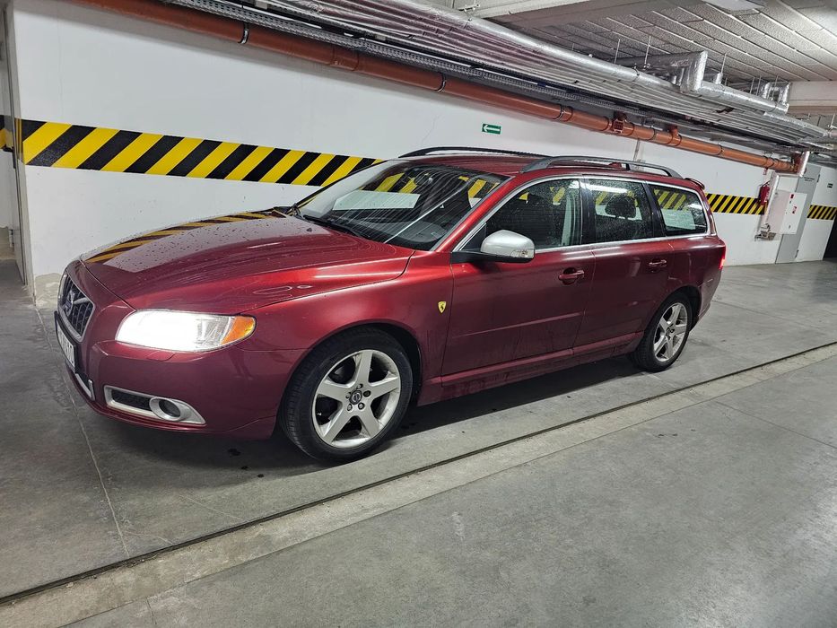 Volvo V70 Xenon, 2x Alu felgi, po konserwacji. Ładny