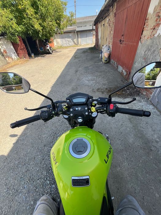 Продаю мотоцикл Lifan SR220 4V