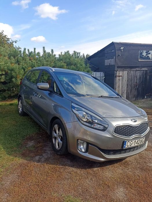 Kia Carens