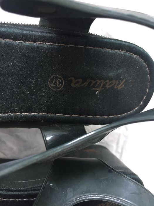 Sandalias Natura 37 lindas com etiqueta