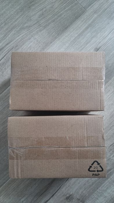 Wpuszczany reflektor Oneon na żarówkę GU10.