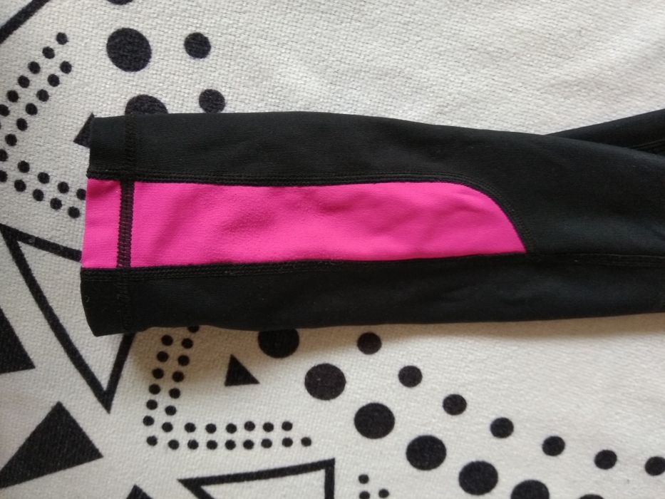 Czarne legginsy sportowe 122 Swedemount