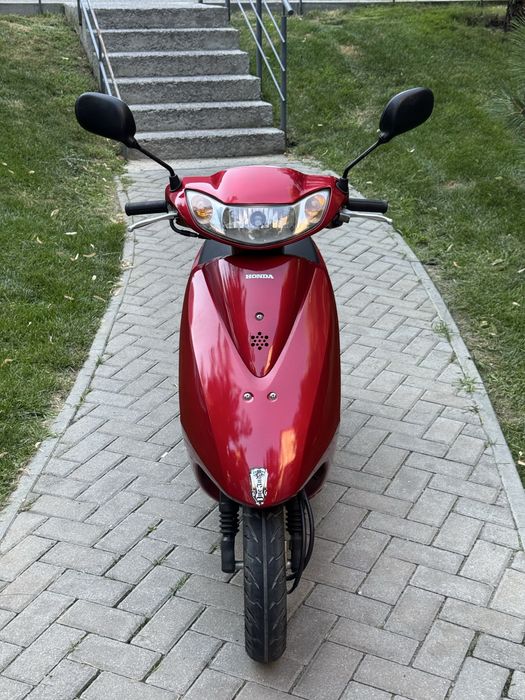 Скутер,мопед Honda Dio AF/68  Інжектор Контейнер